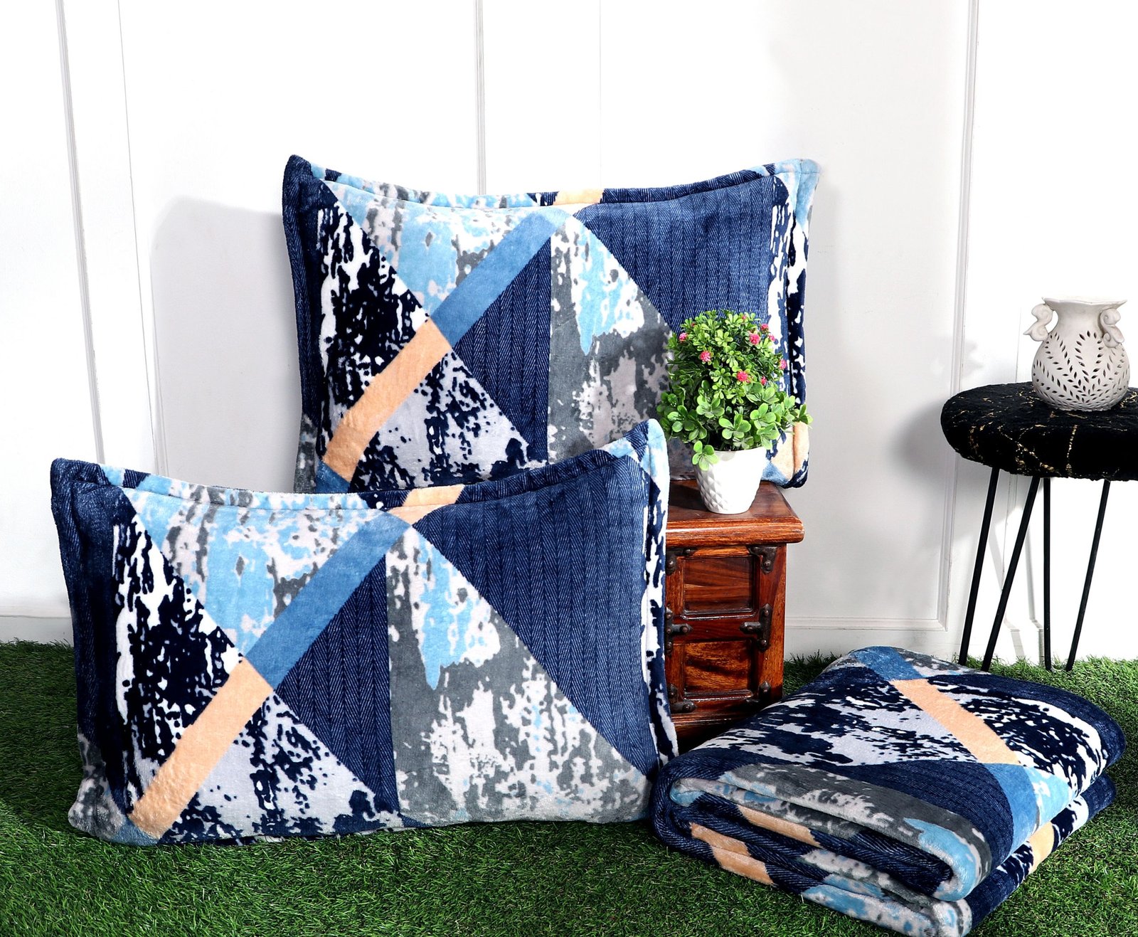 GULLIVAR BLANEKTS & BEDDING