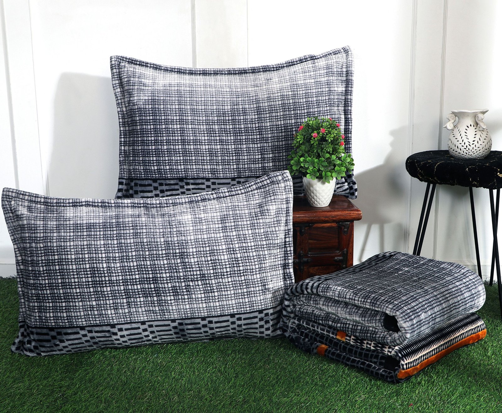 GULLIVAR BLANKETS 7 BEDDING