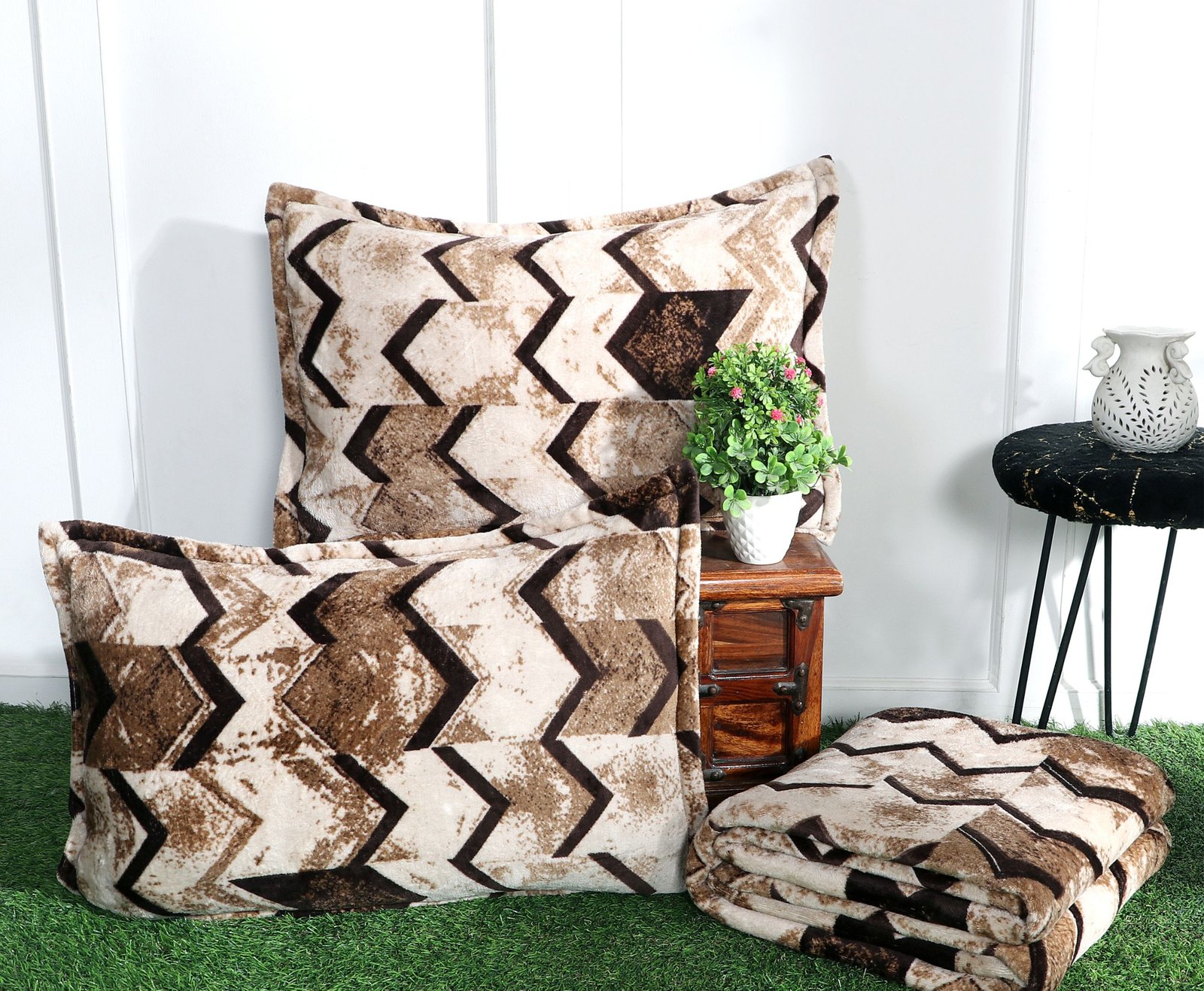 GULLIVAR BLANEKTS & BEDDING
