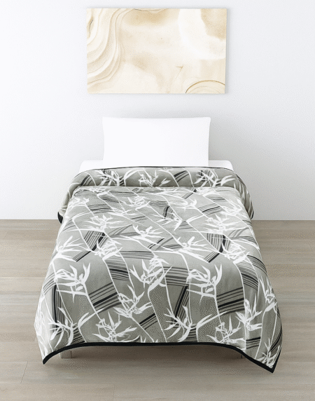 GULLIVAR BLANKETS & BEDDING