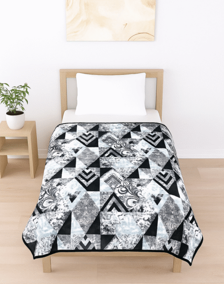 GULLIVAR BLANKETS & BEDDING