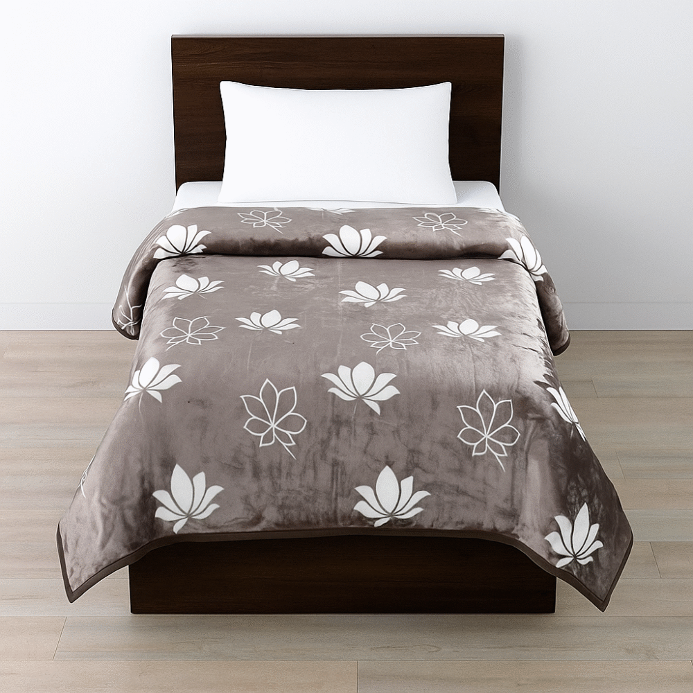 GULLIVAR BLANKETS & BEDDING