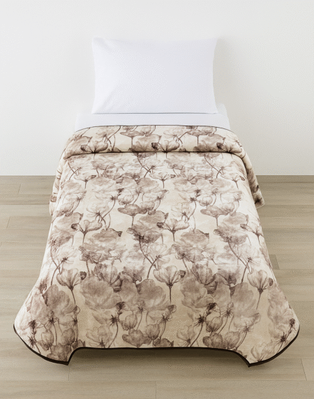 GULLIVAR BLANKETS & BEDDING