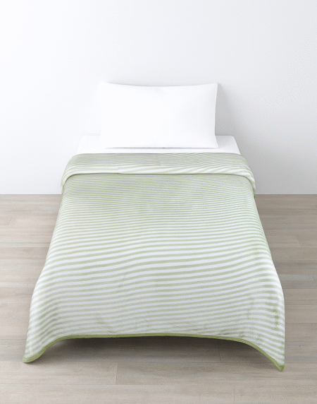 GULLIVAR BLANKETS & BEDDING