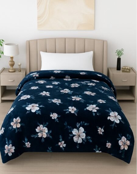 GULLIVAR BLANKETS & BEDDING