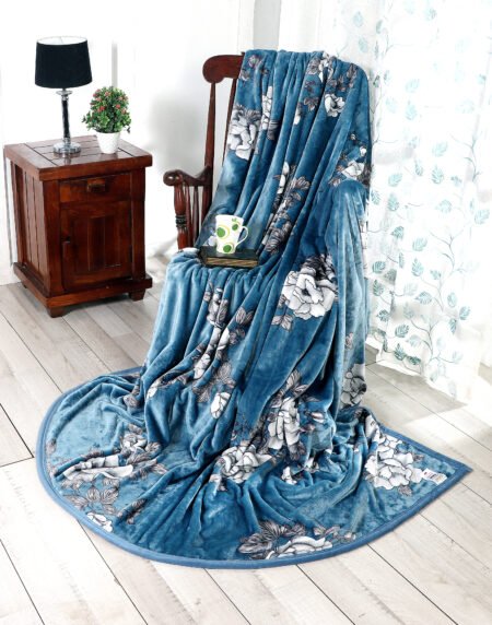 GULLIVAR BLANKETS & BEDDING