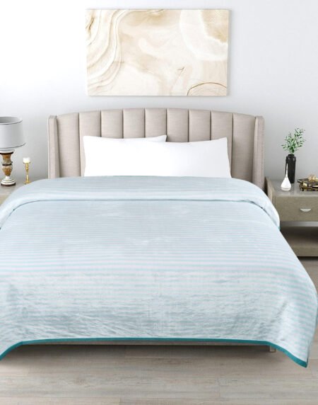 GULLIVAR BLANKETS & BEDDING