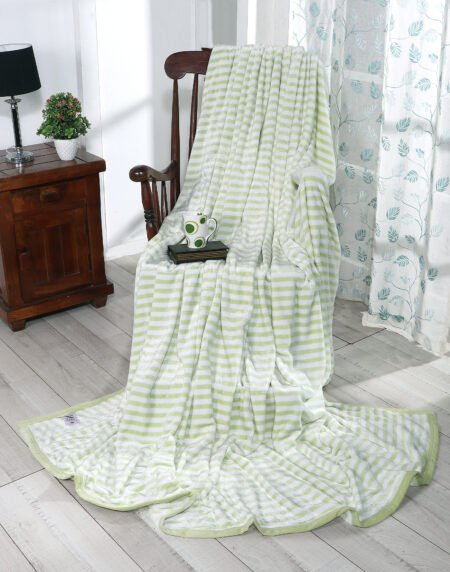 GULLIVAR BLANKETS & BEDDING