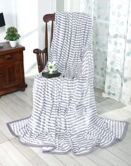 GULLIVAR BLANKETS & BEDDING