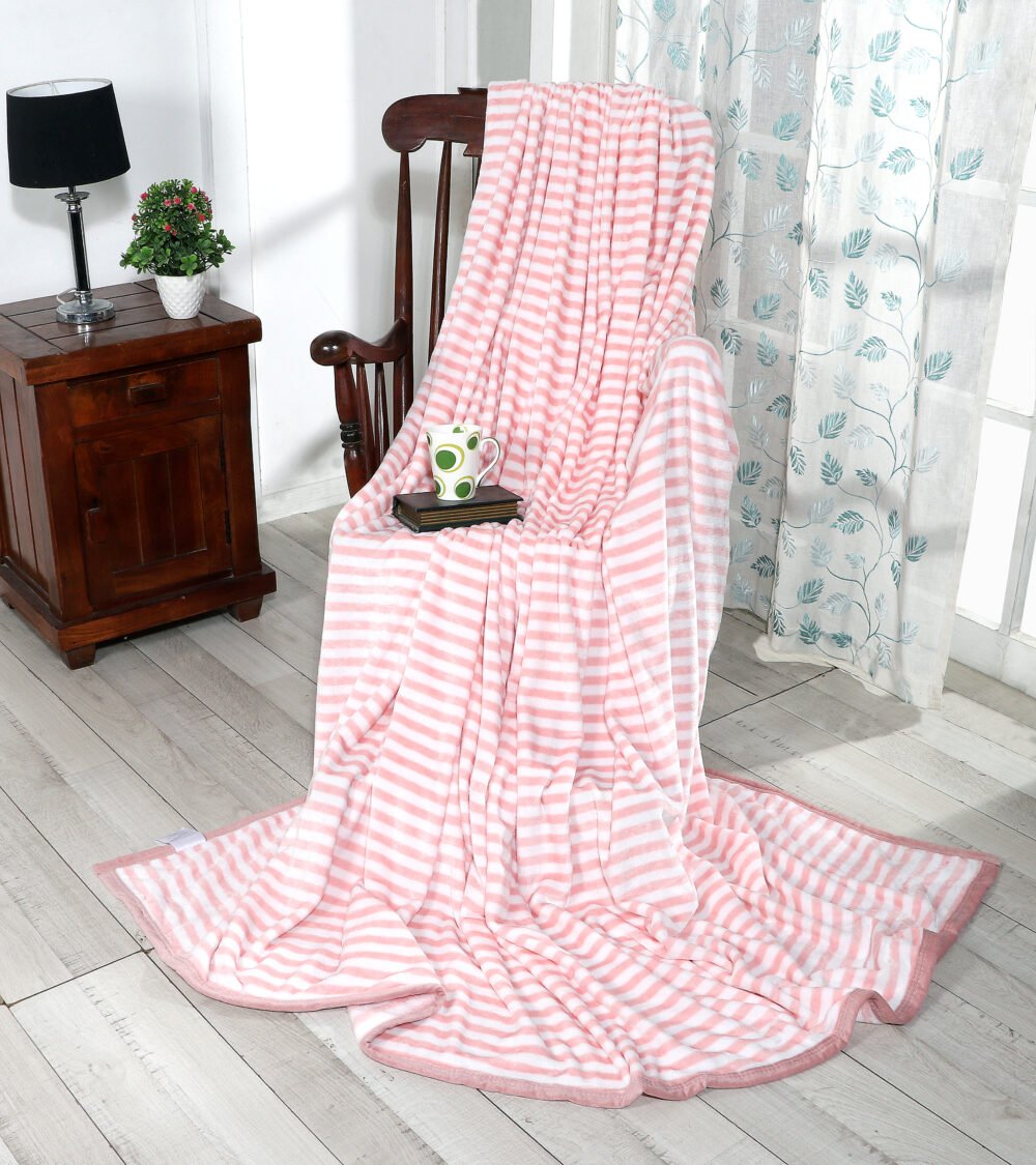 GULLIVAR BLANKETS & BEDDING
