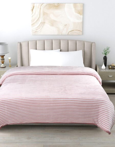 GULLIVAR BLANKETS & BEDDING