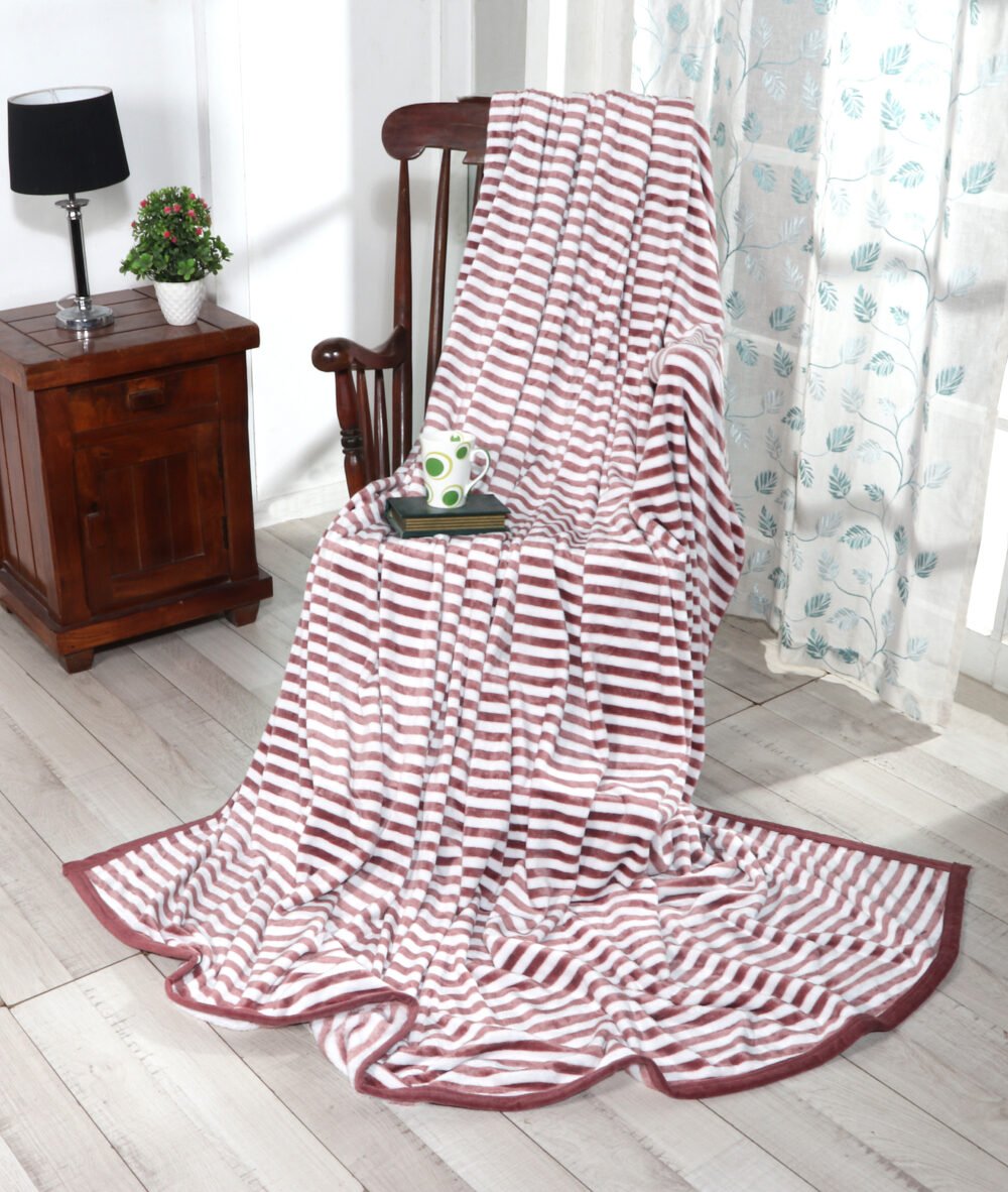 GULLIVAR BLANKETS & BEDDING