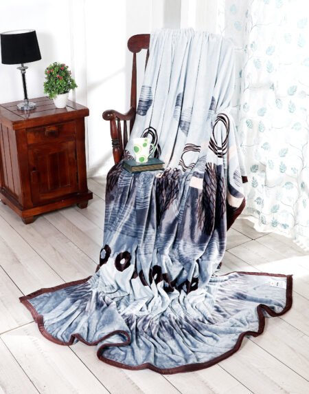 GULLIVAR BLANKETS & BEDDING