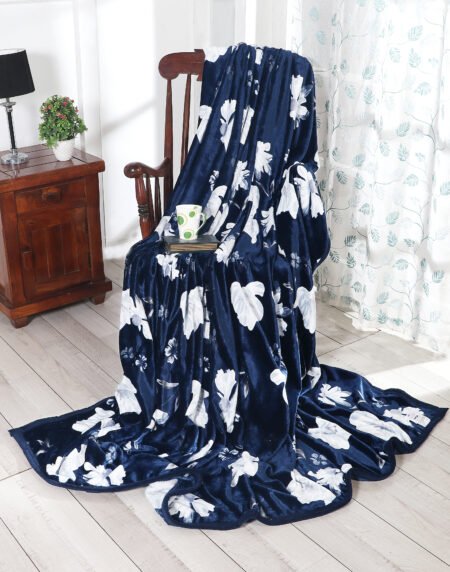 GULLIVAR BLANKETS & BEDDING